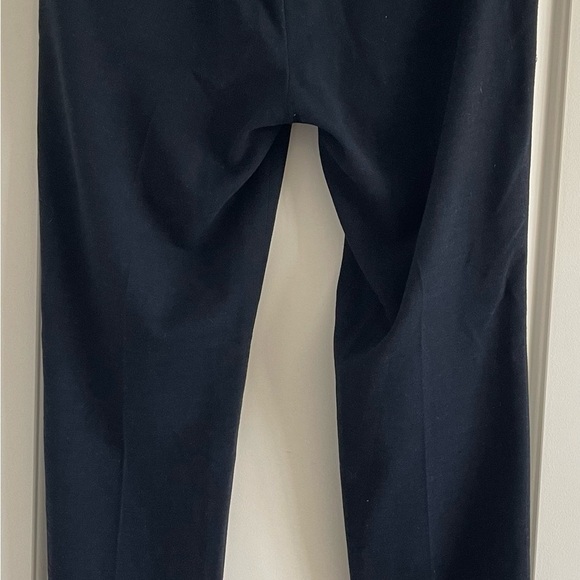 HAGGAR Men’s Black Hidden‎ Comfort Waistband Classic Fit-Size 34x32 - Picture 2 of 4